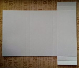 Geschenkpackung aus Papier selber basteln - Anleitung-dekoking-5