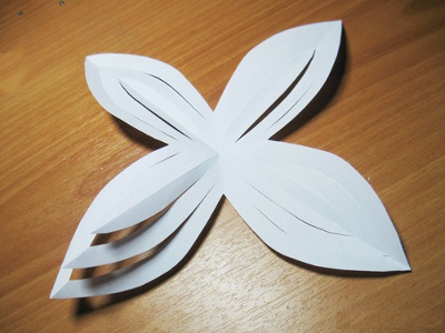 3D Schneeflocke aus Papier basteln-dekoking-com-5