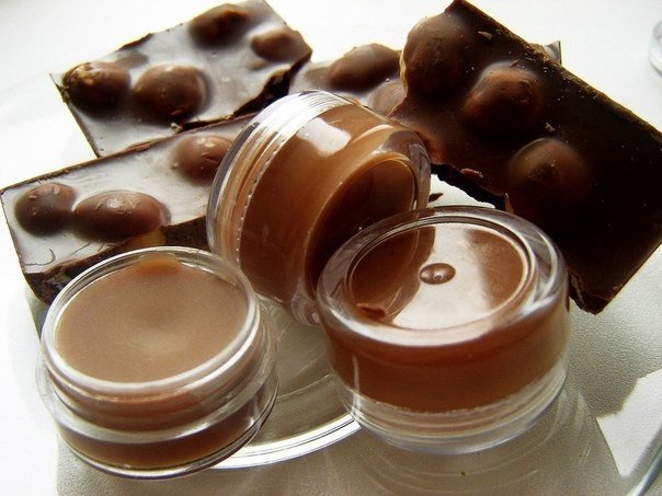 schokoladen-lippenglanz-selber-machen-dekoking-com