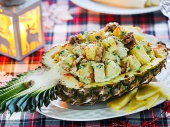 salat-mit-haehnchen-und-ananas-dekoking-com