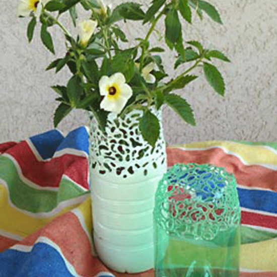 einfache-vase-aus-plastikflasche-dekoking-com