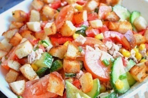 gemischter-salat-mit-haehnchen